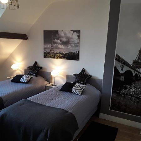 Clos Du Bourg Bed and Breakfast Saint-Cyr-en-Val Exteriör bild